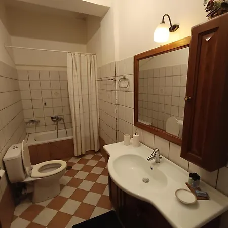 2 Alonia Guest house