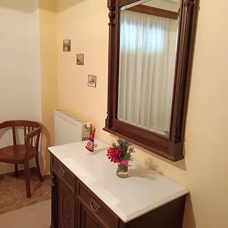 2 Alonia Guest house Anatoliki Frangista